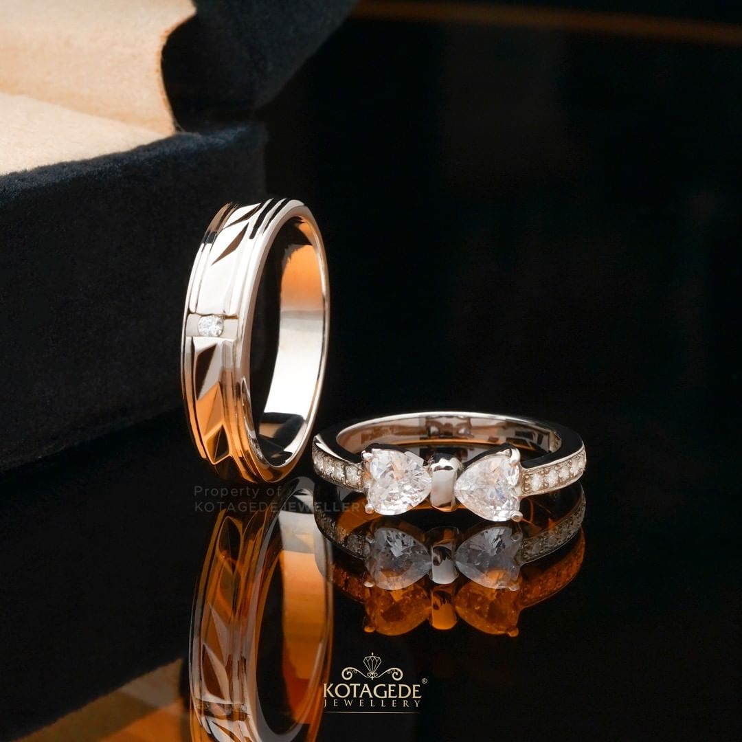 Cincin Kawin Tunangan Platidium Emas Putih Ribbon PTD0468WG