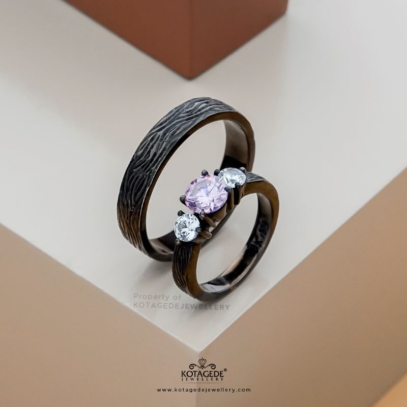Cincin-Kawin-Tunangan-Hitam-Couple-Elegan-PTD0406PTD
