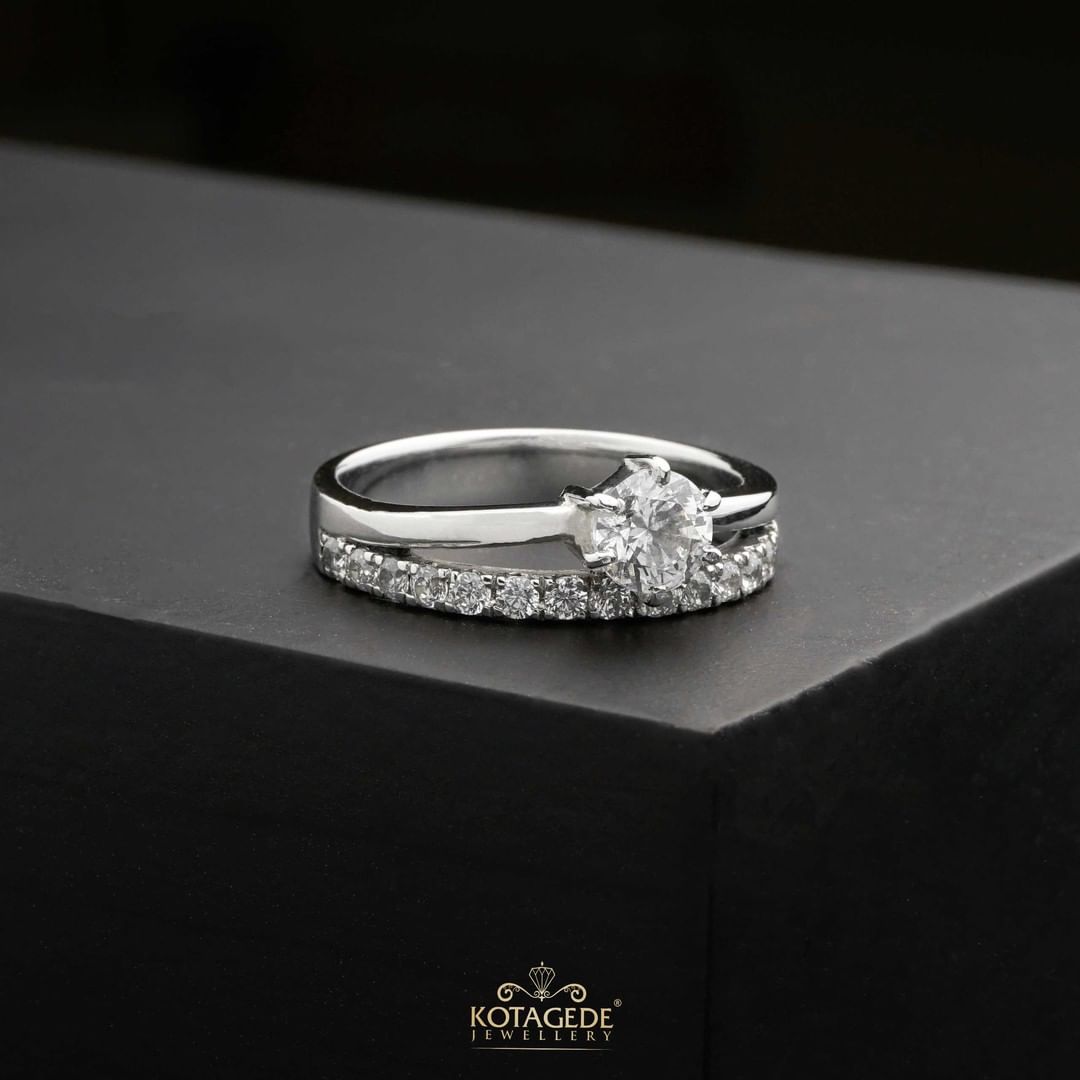 Cincin Kawin Tunangan Emas Putih Solitaire Eternity Stack WG0526