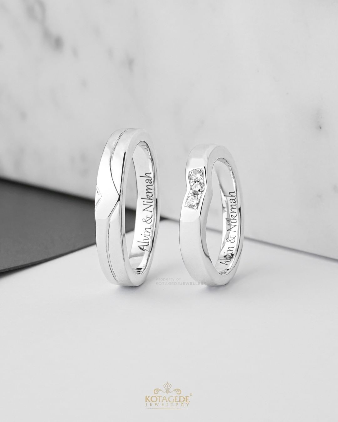 Cincin Kawin Tunangan Platidium V Couple PTD0535PTD