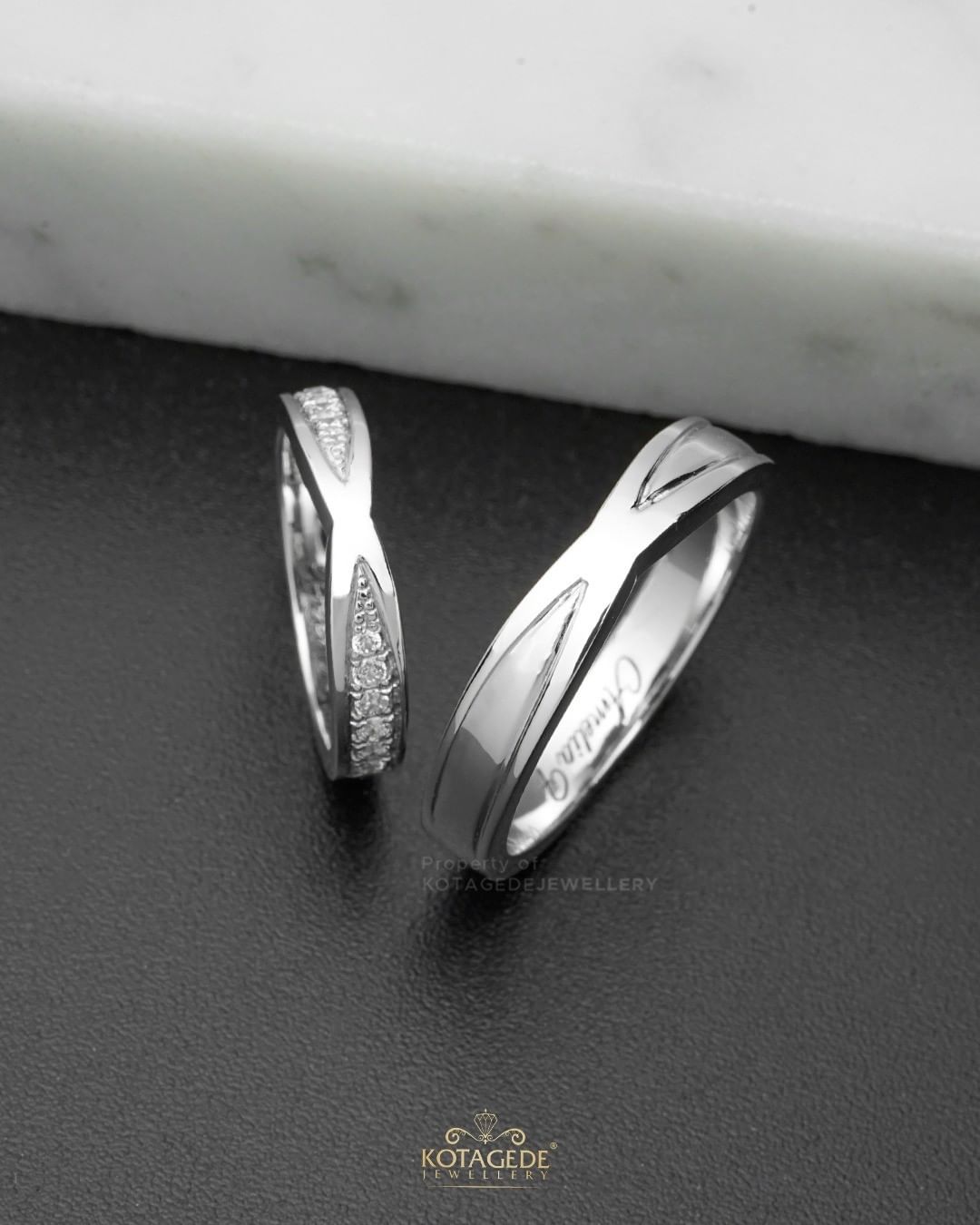 Cincin Kawin Tunangan Platidium Emas Putih Couple PTD0534WG