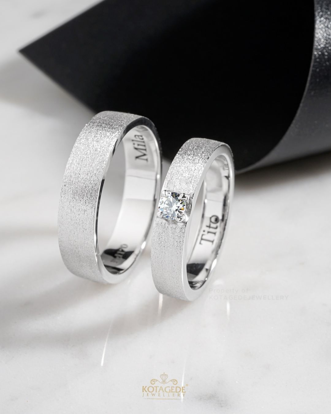 Cincin Kawin Tunangan Platidium Couple Full Doff PTD0560PTD