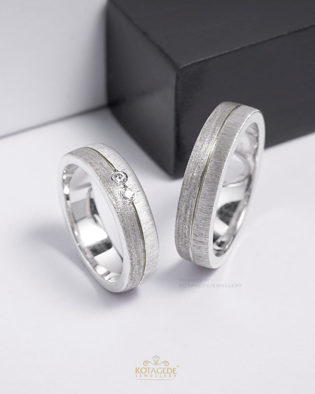 Cincin Kawin Tunangan Platidium Couple Doff PTD0569PTD