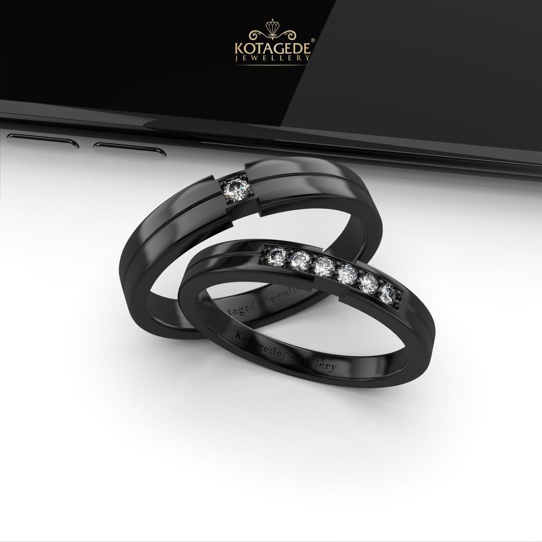 Cincin Kawin Tunangan Platidium Couple Center Line with Crystal PTD0612PTD