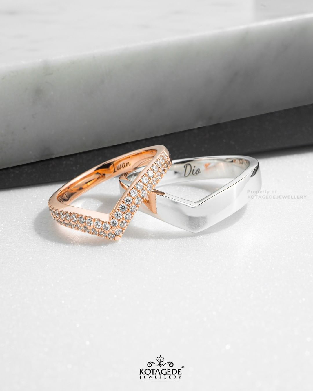 Cincin Kawin Tunangan Platidium Rosegold V Shaped Couple PTD0649RG