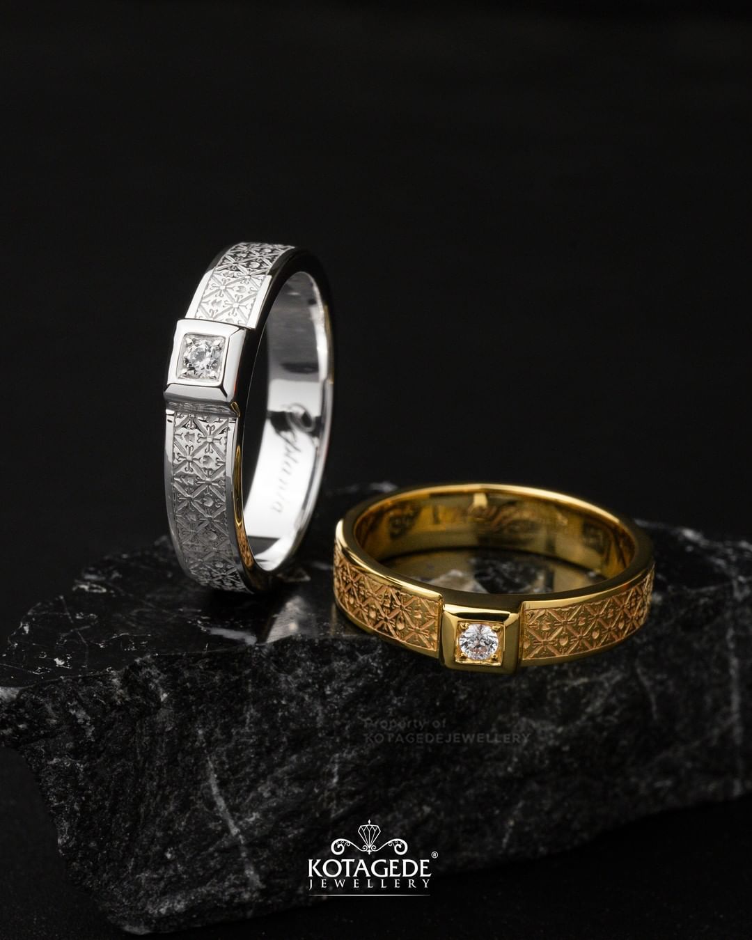 Cincin Kawin Tunangan Platidium Emas Kuning Laser Batik Couple PTD0702YG