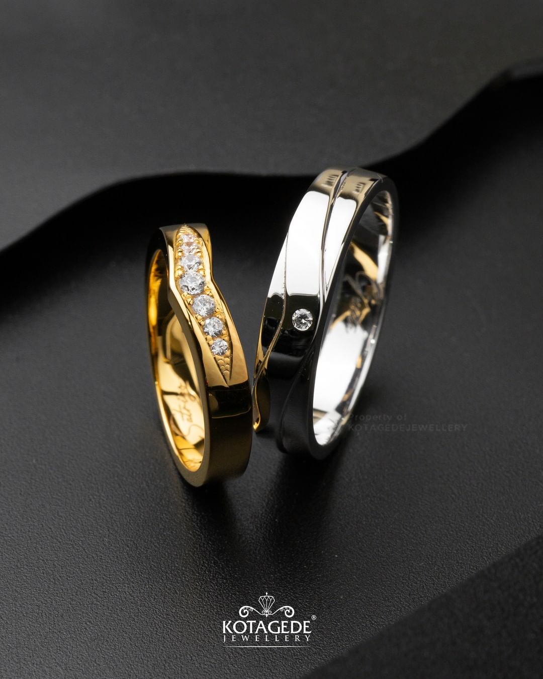 Cincin Kawin Tunangan Platidium Emas Kuning V Couple PTD0722YG