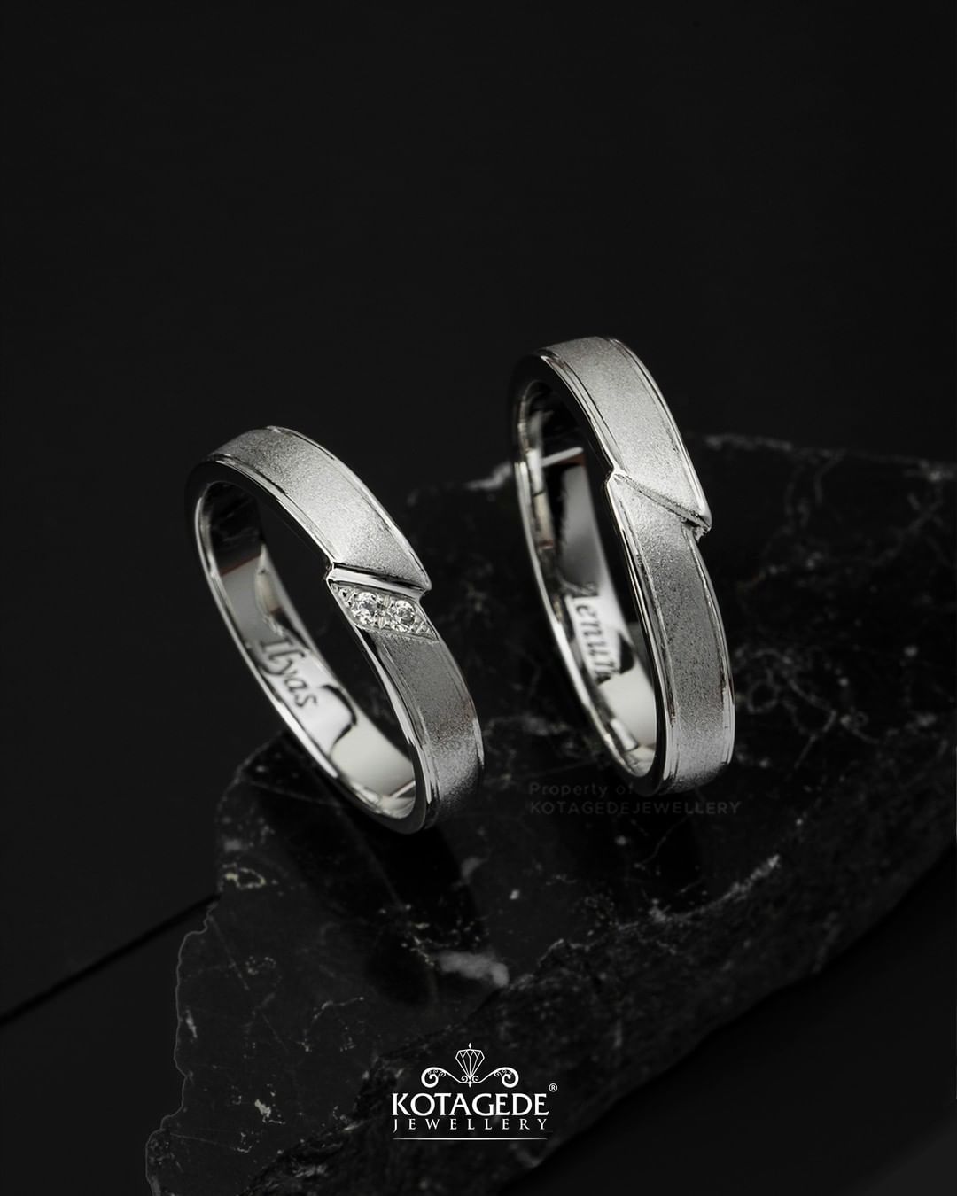 Cincin Kawin Tunangan Platidium Doff with Glossy Edge Couple PTD0663PTD